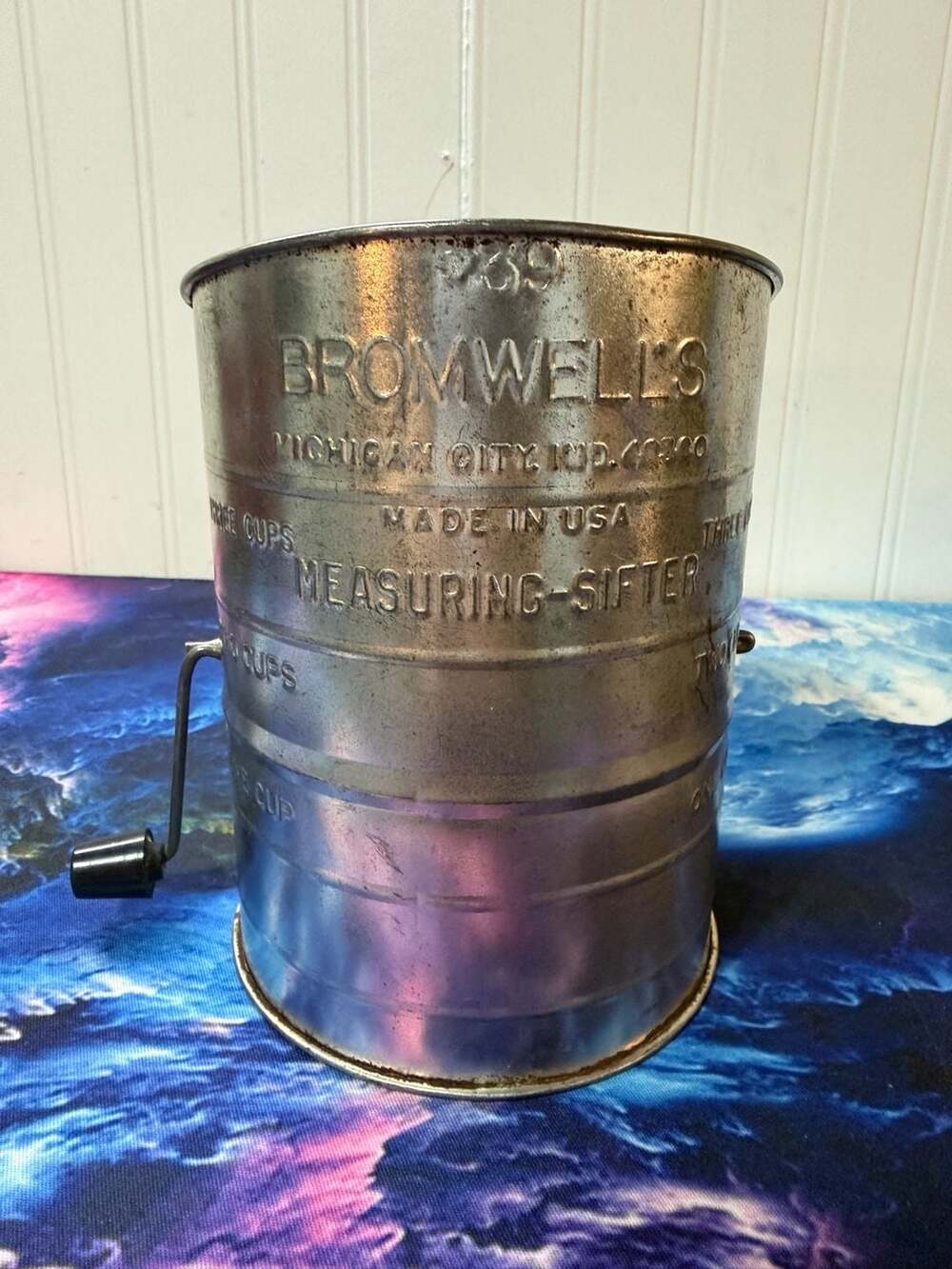 Bromwell's 3 Cup Measuring Sifter Vintage Tin Flour Sifter